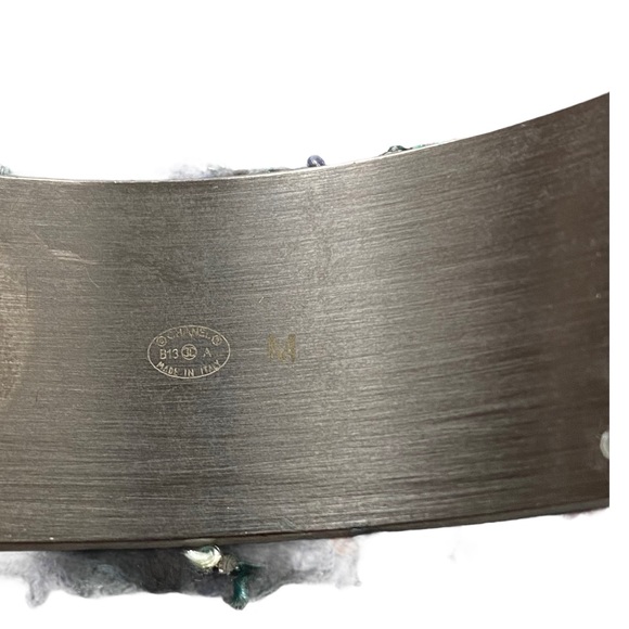 CHANEL 2013 Green Tweed Steel Bangle Bracelet - Picture 4 of 4